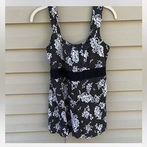 Vintage Ambiance Apparel Y2K babydoll floral tie waist sleeveless blouse size L